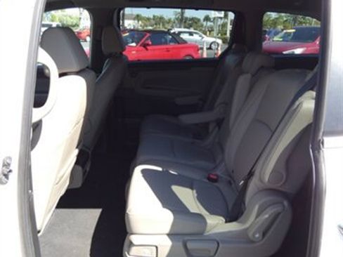 Used 2019 Honda Odyssey EX-L image 42