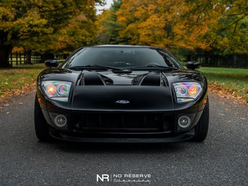 Used 2005 Ford GT image 35