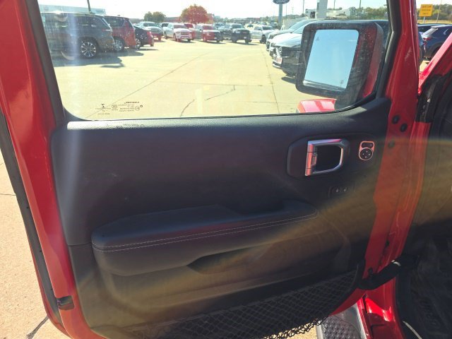 Used 2021 Jeep Gladiator Overland AWD/4WD image 15