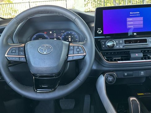New 2026 Toyota Grand Highlander AWD Hybrid image 17