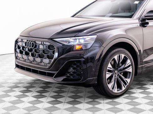 Used 2025 Audi Q8 Premium Plus AWD/4WD image 36