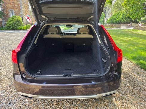 Used 2017 Volvo V90 T6 Cross Country AWD/4WD image 24