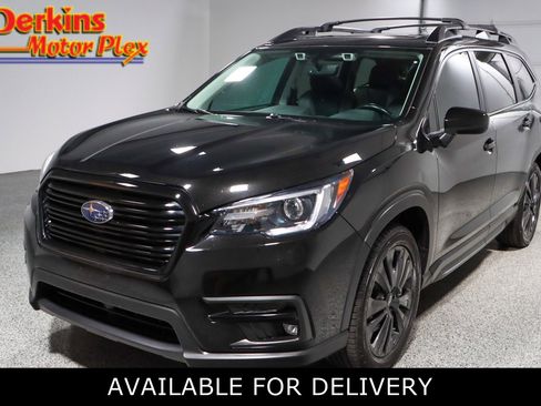 Used 2022 Subaru Ascent Onyx Edition image 1