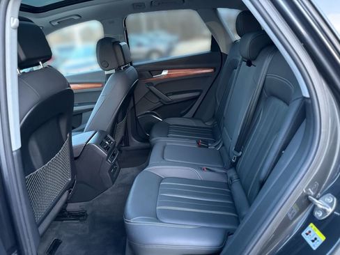 Used 2021 Audi Q5 2.0T Premium Plus w/ Premium Plus Package image 24