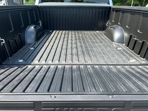 New 2026 Toyota Tundra SR5 AWD/4WD image 25