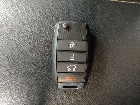 Used 2020 Kia Sportage LX w/ LX Popular Package FWD image 32