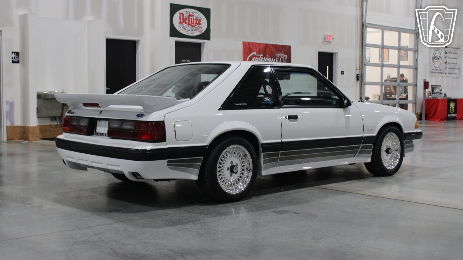Used 1988 Ford Mustang LX RWD image 24