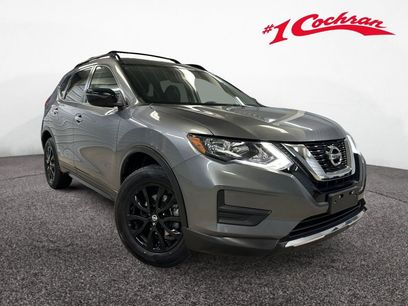 Used 2017 Nissan Rogue SV w/ Midnight Edition Package