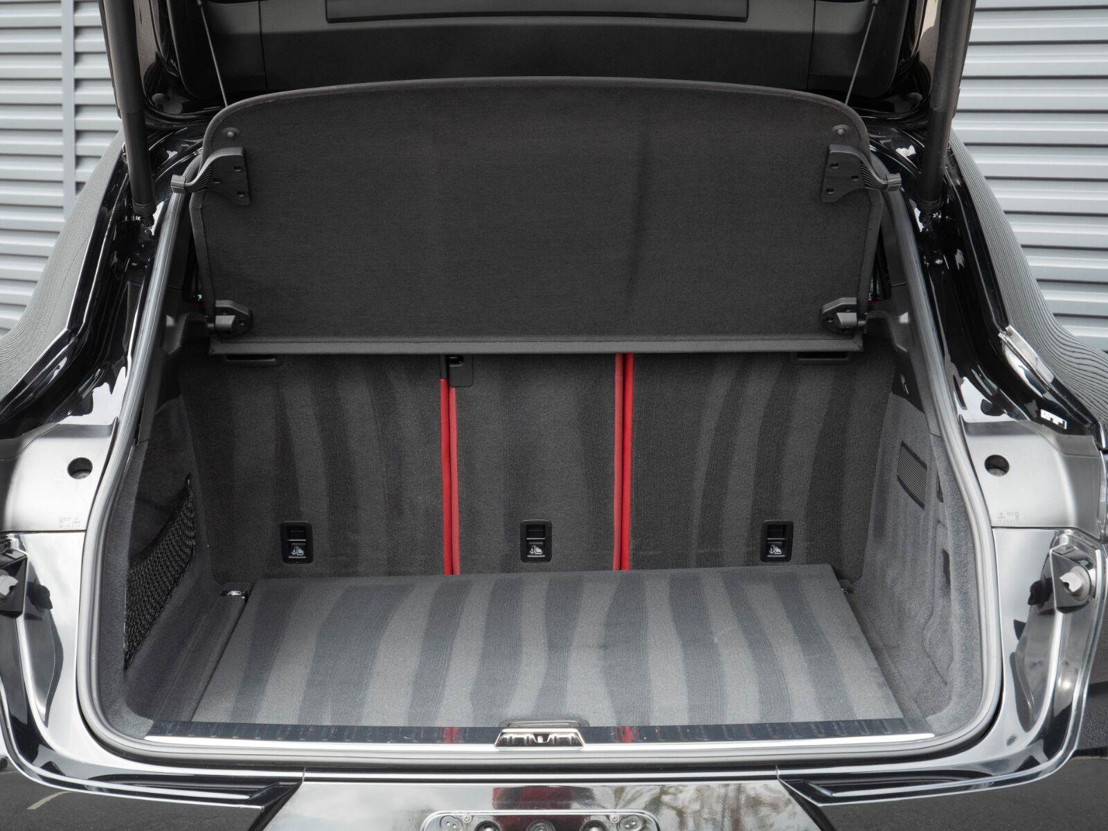 Certified 2023 Porsche Cayenne Turbo AWD/4WD image 31