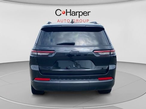 Used 2023 Jeep Grand Cherokee L Laredo AWD/4WD image 4
