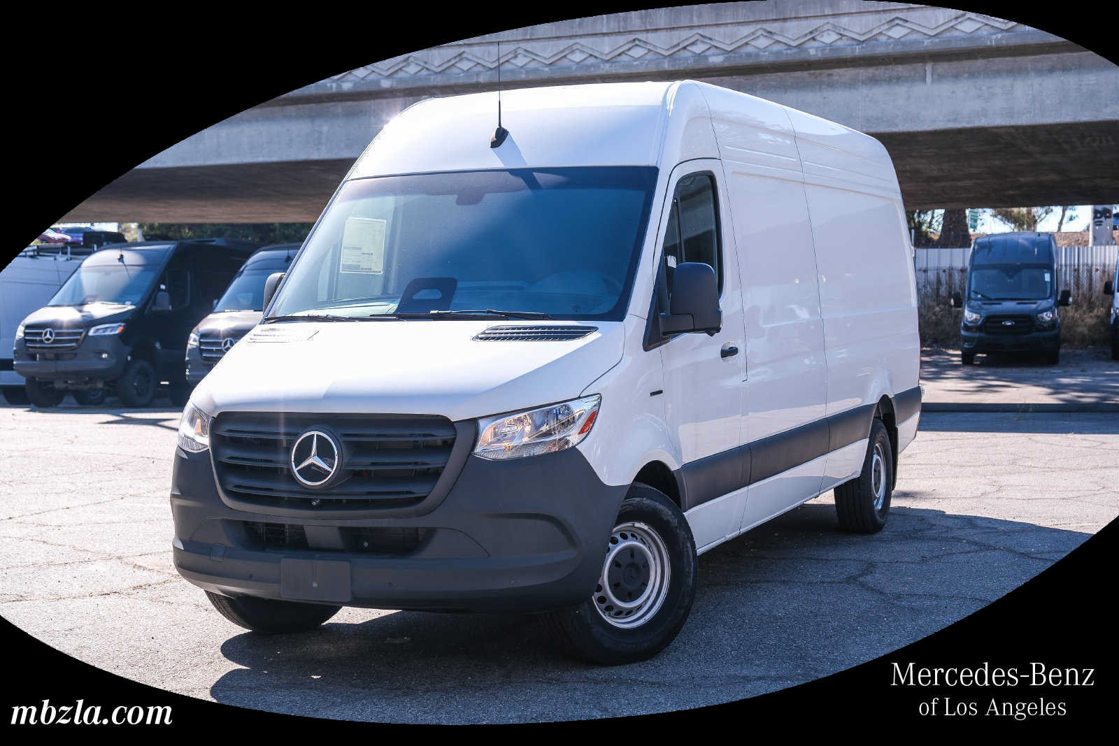 New 2025 Mercedes-Benz eSprinter 170 Cargo image 1