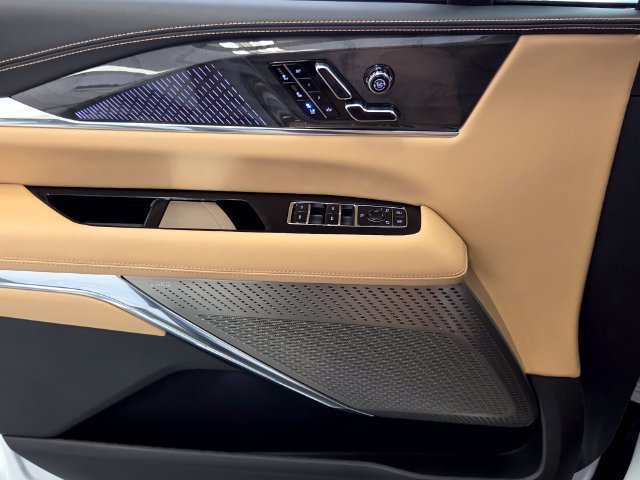 New 2026 Cadillac Escalade IQ Sport 2 w/ LPO, Floor Liner Package AWD/4WD image 30