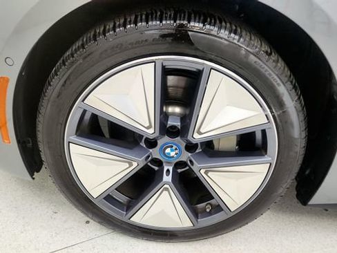 Used 2023 BMW i4 eDrive35 RWD image 75