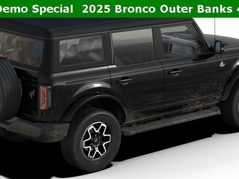 New 2025 Ford Bronco Outer Banks image 38