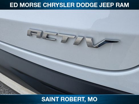 Used 2025 Chevrolet Trax ACTIV w/ Driver Confidence Package FWD image 11