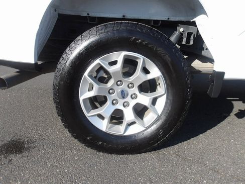 Used 2023 Ford F150 XLT image 9