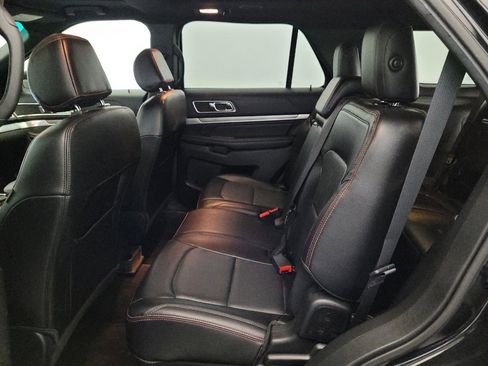 Used 2016 Ford Explorer Sport AWD/4WD image 18