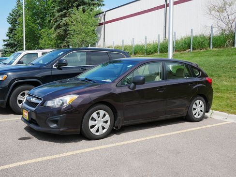 Used 2013 Subaru Impreza 2.0i AWD/4WD image 3