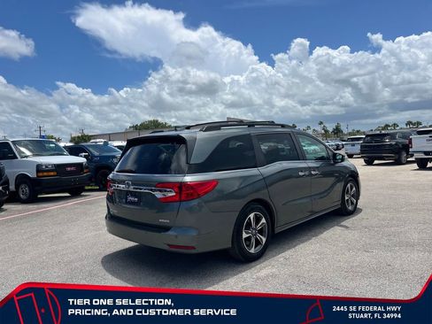 Used 2018 Honda Odyssey Touring image 7