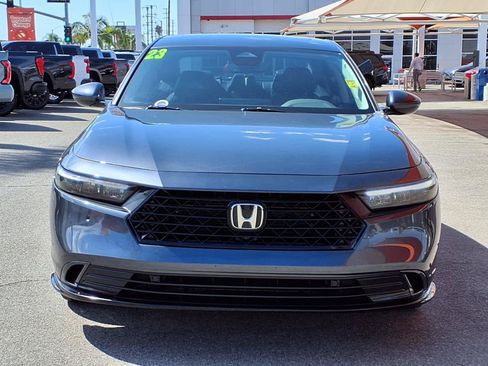 Used 2023 Honda Accord EX-L image 2