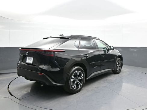 Certified 2024 Toyota bZ4X XLE image 6
