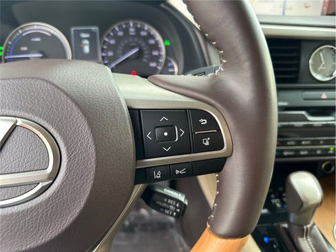 Used 2019 Lexus RX 450h AWD w/ Navigation Package image 27