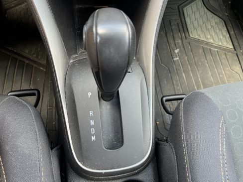Used 2018 Chevrolet Trax LS FWD image 30