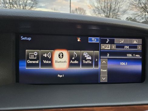 Used 2015 Lexus LS 460 w/ Comfort Package image 44