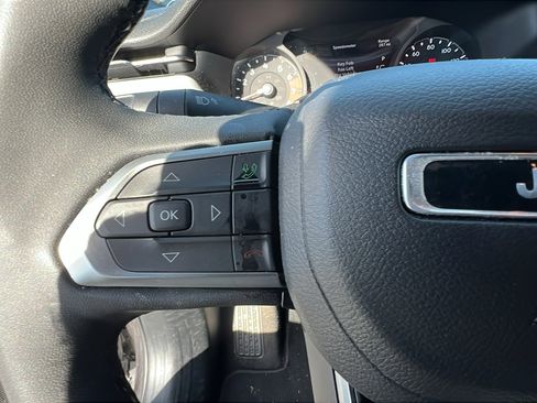 Used 2024 Jeep Compass Limited image 26