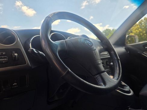 Used 2007 Toyota Matrix XR FWD image 18