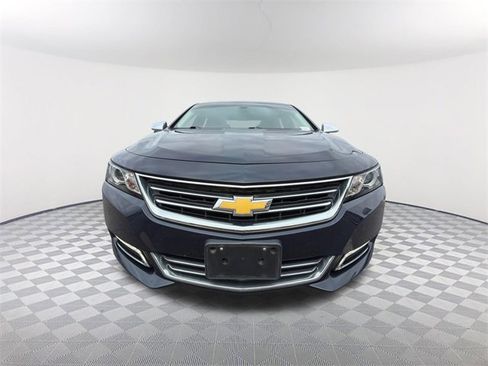 Used 2018 Chevrolet Impala Premier image 2