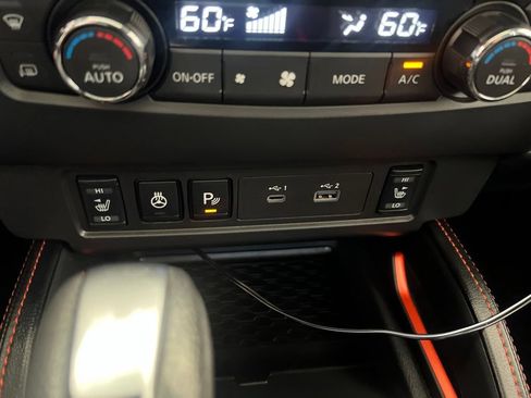 Used 2025 Nissan Frontier PRO-4X w/ Pro Premium Package AWD/4WD image 54