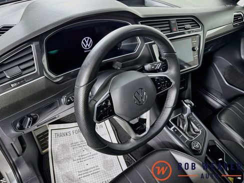Used 2024 Volkswagen Tiguan SE R-Line AWD/4WD image 11