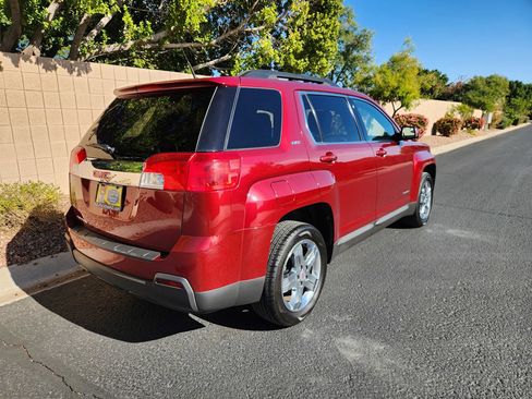 Used 2012 GMC Terrain SLT image 3