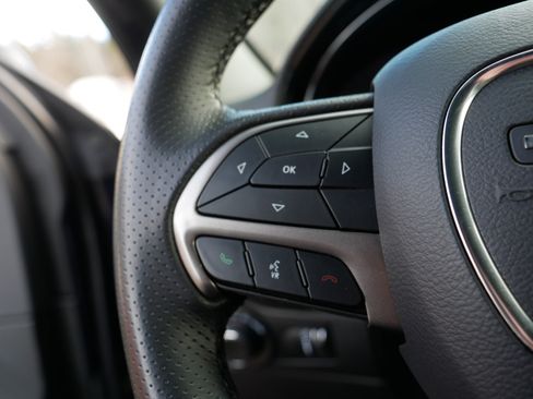 Certified 2024 Dodge Durango SXT image 28