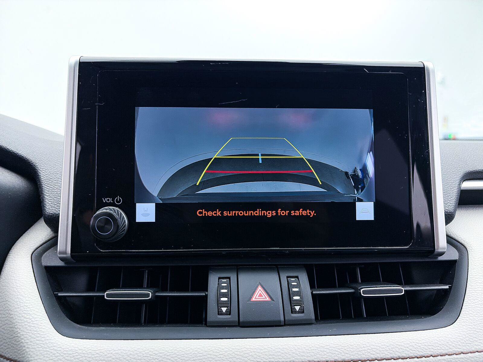 Used 2023 Toyota RAV4 XLE Premium FWD image 8