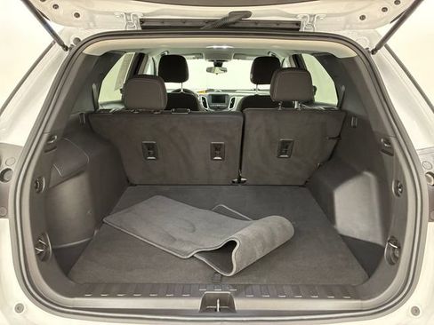 Used 2023 Chevrolet Equinox LS w/ LS Convenience Package AWD/4WD image 17