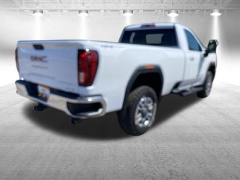 Used 2025 GMC Sierra 2500 SLE w/ SLE Convenience Package AWD/4WD image 8