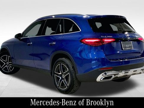 Used 2026 Mercedes-Benz GLC 300 4MATIC image 13