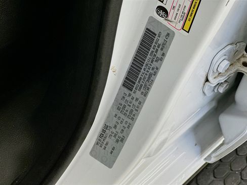 Used 2019 RAM 1500 Big Horn AWD/4WD image 12