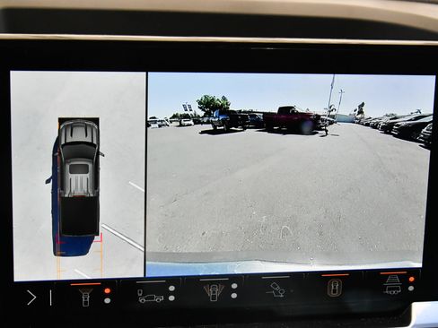 Used 2024 Chevrolet Silverado 1500 LTZ AWD/4WD image 22