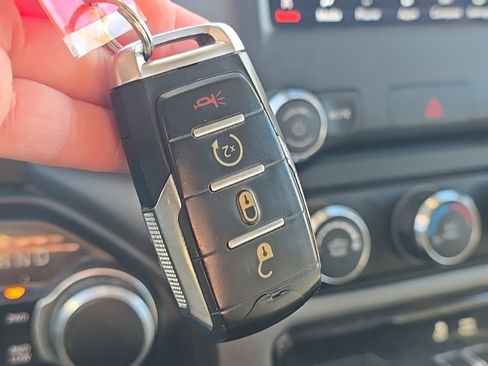 Certified 2020 RAM 1500 Big Horn image 41