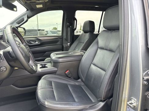 Used 2024 Chevrolet Tahoe RST w/ Luxury Package AWD/4WD image 23