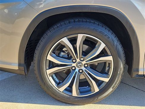 Used 2018 Lexus RX 350 350 4D Sport Utility w/ Premium Package image 38