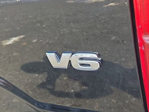 Used 2019 Toyota Tacoma SR5 image 30