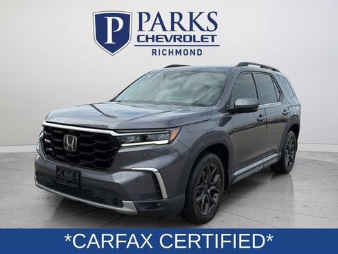 Used 2023 Honda Pilot Elite image 3