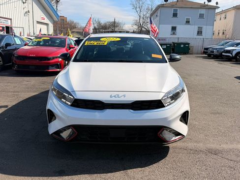 Used 2022 Kia Forte GT-Line w/ GT-Line Premium Package image 3