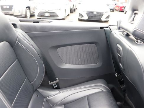 Used 2025 Ford Mustang Premium image 21