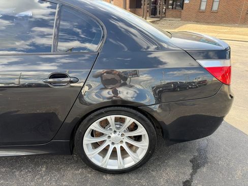 Used 2006 BMW M5 RWD image 42
