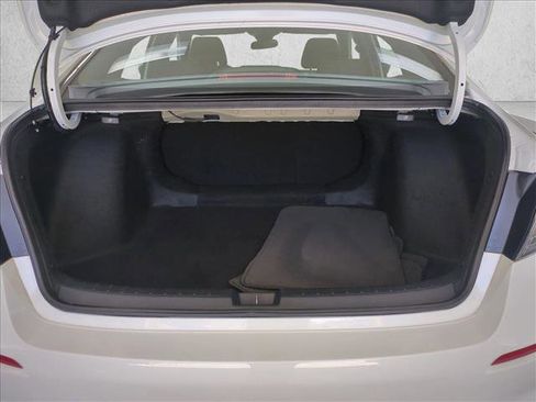 Used 2025 Honda Civic Sport image 6